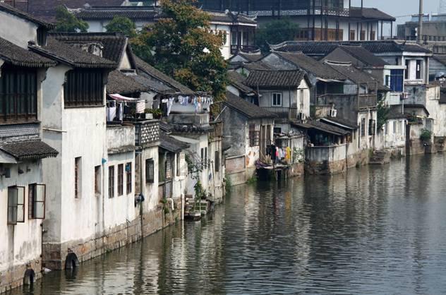 虫虫助手下载